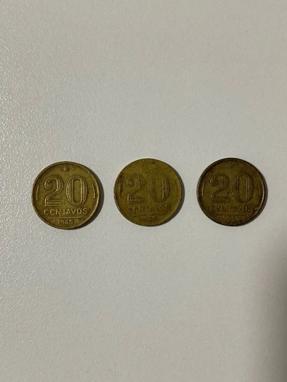 Kit com 3 moedas 20 centavos Brasil - 2 ano 1945 e 1 ano 1950