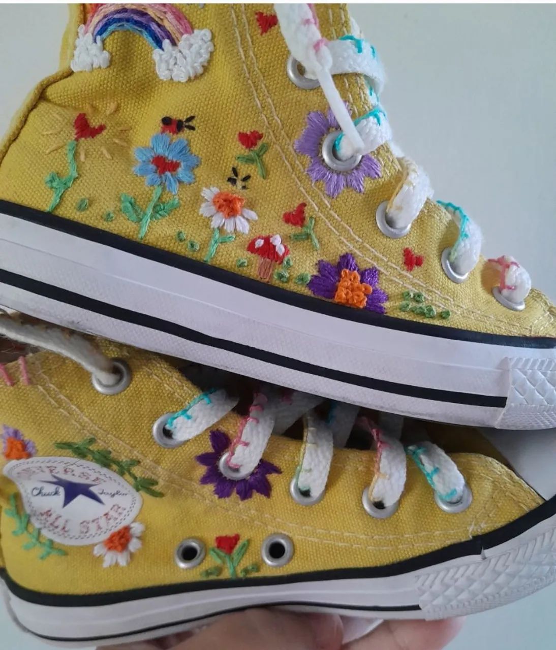 Tênis Bordados à Mão Personalizados  - Foto 5
