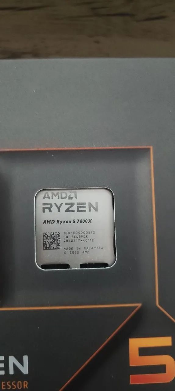 Kit placa mãe e Processador AMD Ryzen 5 7600x