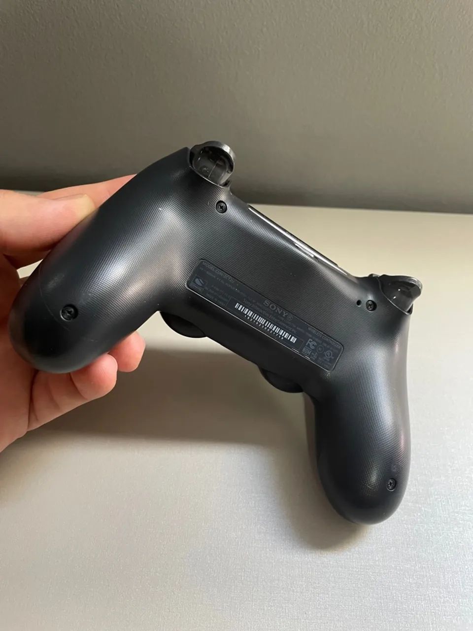 Controle PS4 Dualshock 4 Original Preto - Foto 2