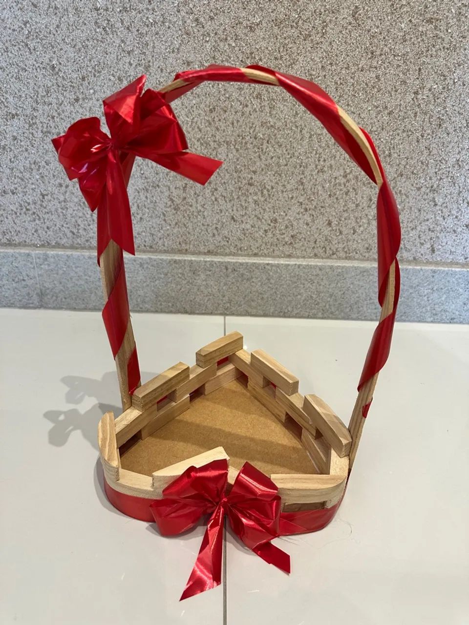 Cesta Decorativa Romântica para Presente - Foto 5