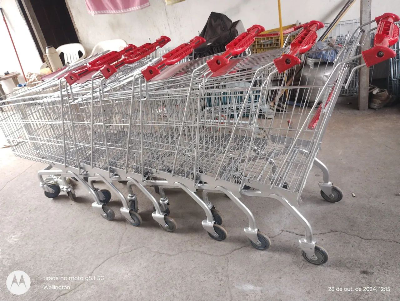 Carrinhos de compras em ótimo estado - Foto 2