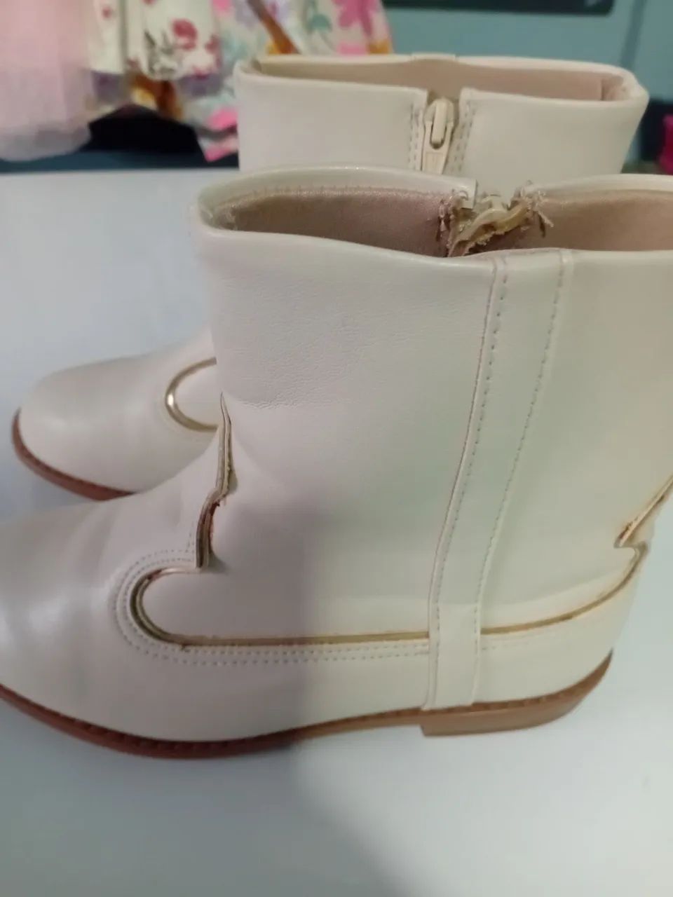 Bota molekinha número 30