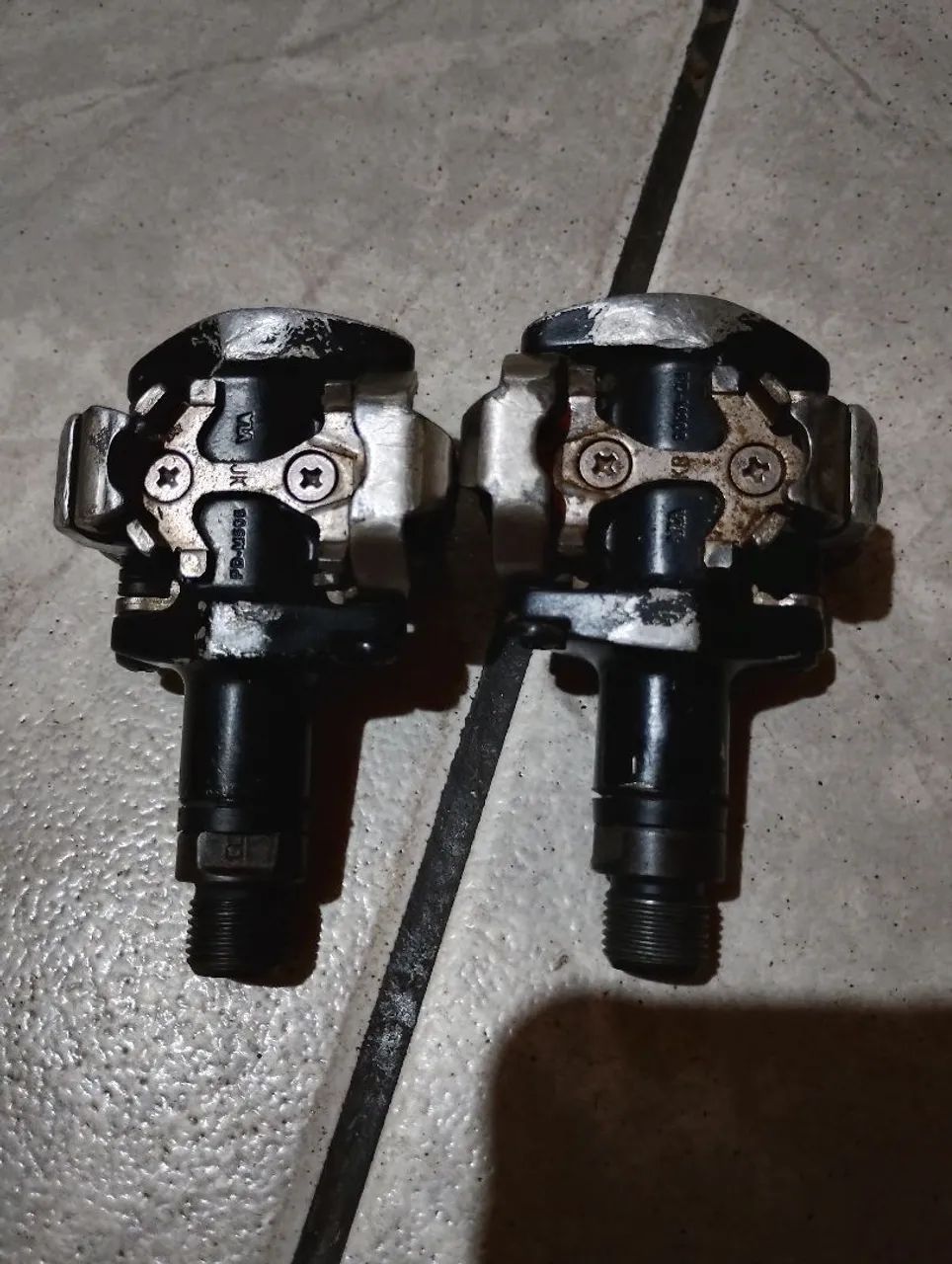 Pedais Shimano M505 com plataforma - Foto 2