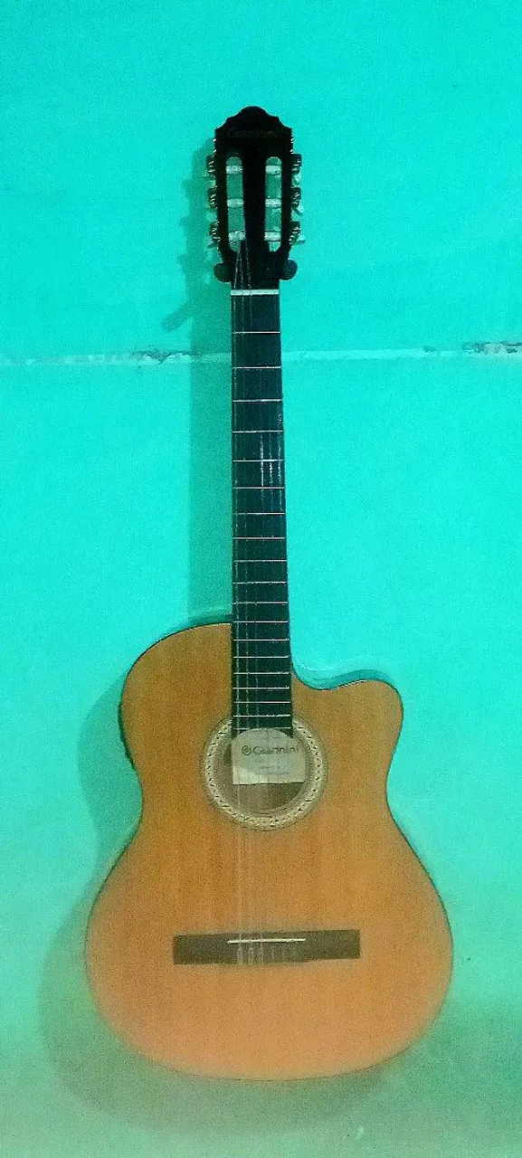 Vendo em ótimo estado, elétrico, acompanha cabo e capo c/bag.