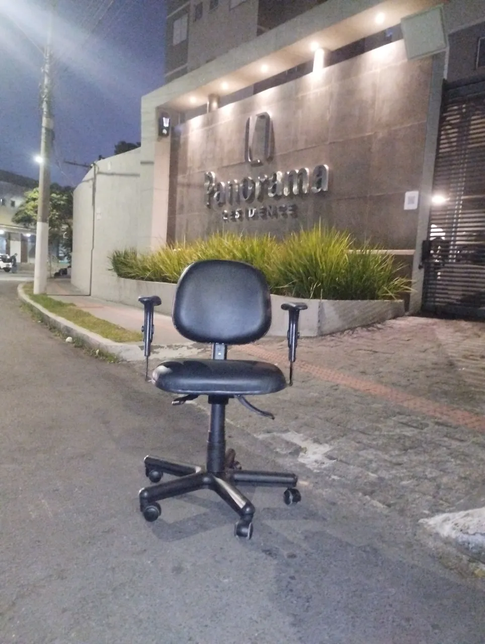 Cadeira de escritório com rodinhas
