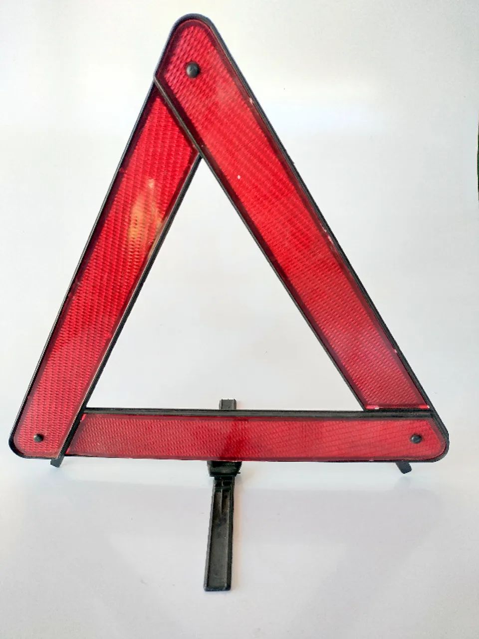 Triangulo de sinalização veicular base leve