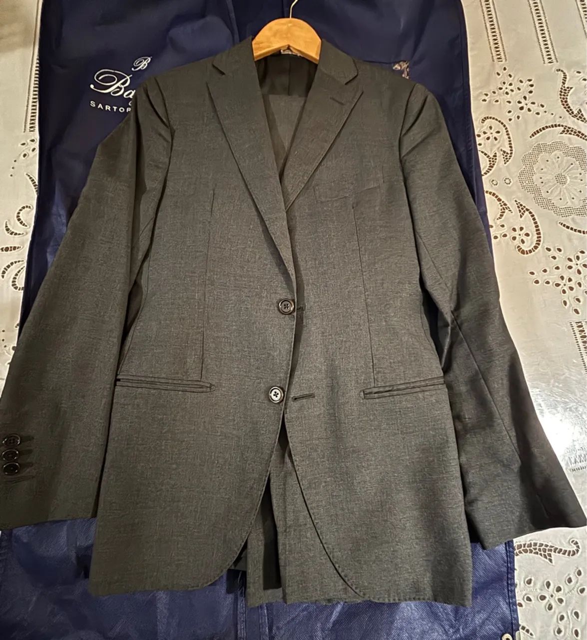 Terno Italiano Cinza Bagnoli Sartoria Napoli - Roupas - Guará I