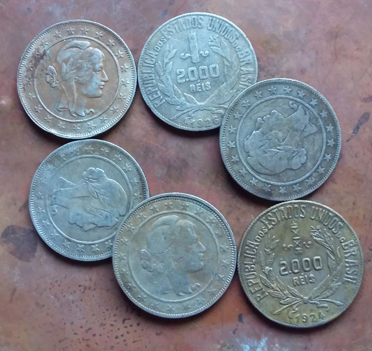 Seis moedas antigas de prata 500 Rs2$000 anos 1924/26/28/30/1931 - Foto 2