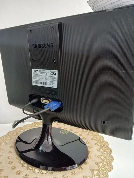 Samsung 19-inch Monitor64291873837699123