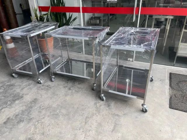 Carro de hotelaria com 3 bandejas em inox  - Foto 4