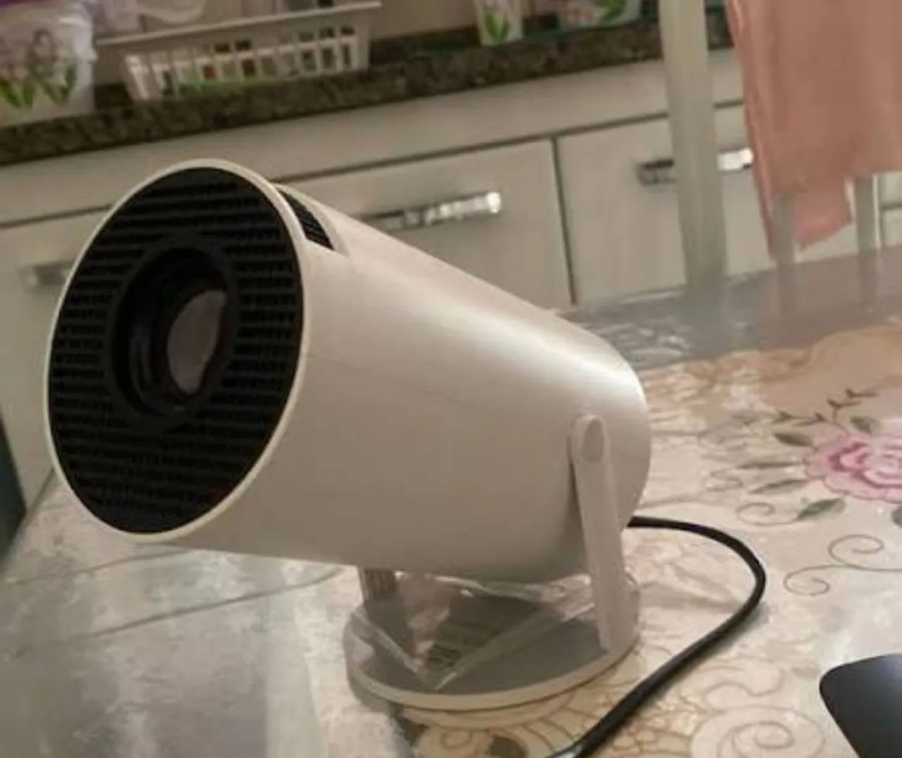 FHD ANDROID IMAGE PROJECTOR64396663158017122