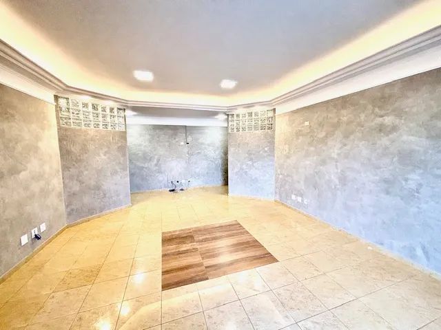 Sala comercial Moderna e funcional  Porcelanato - vagas na frente - Foto 3
