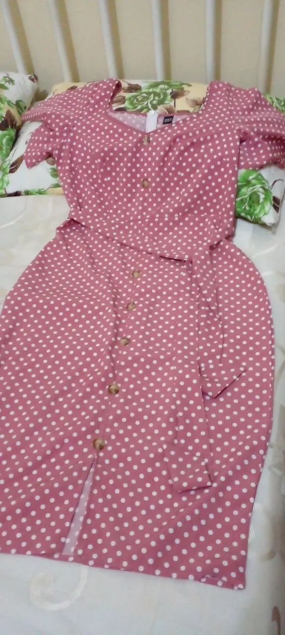 Vestido Poá Feminino