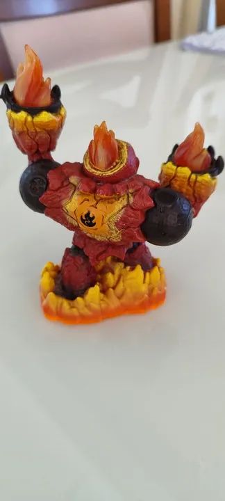 Skylander Giants - Hot Head (usado) - Foto 2