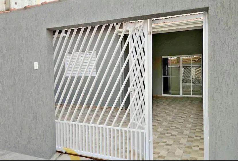 Casa apenas para venda na Várzea 