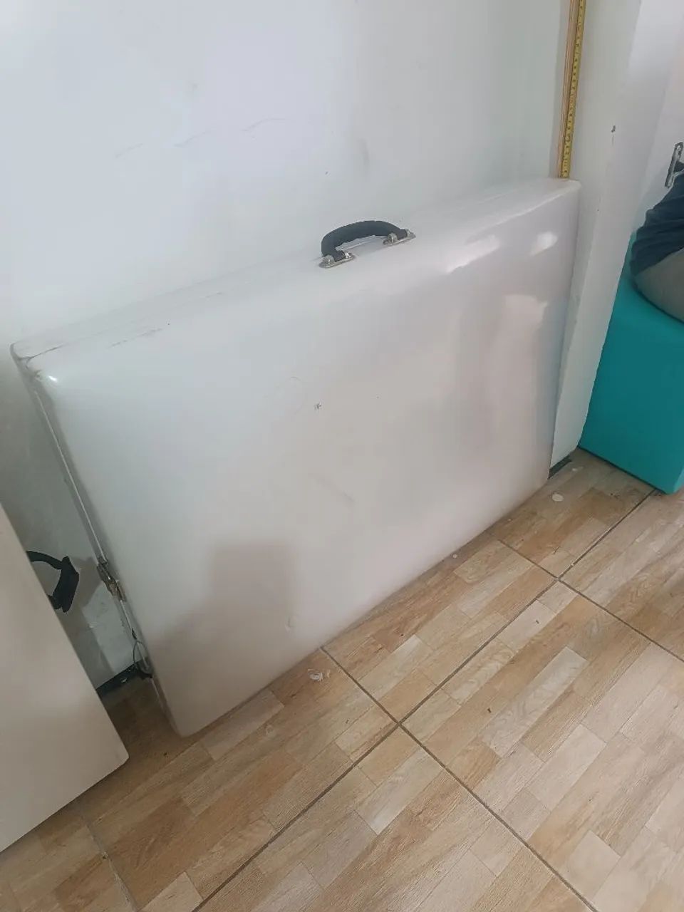 Vendo Maca maleta reformo da cor que quiser 