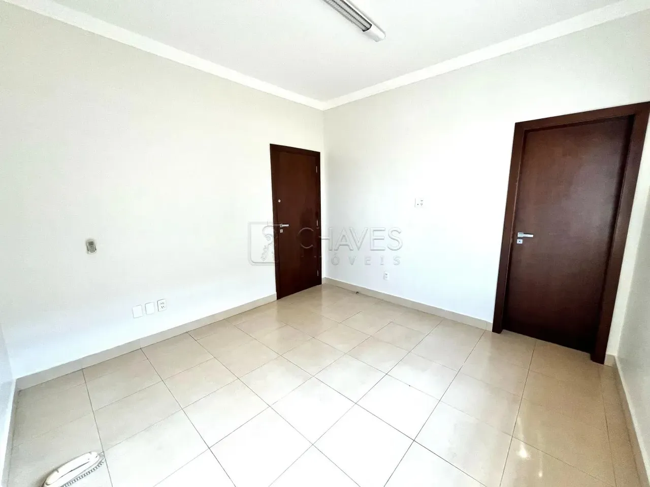 Sala Comercial de 15 m², para alugar na Av Constabile Romano, Ribeirânia zona leste de Rib