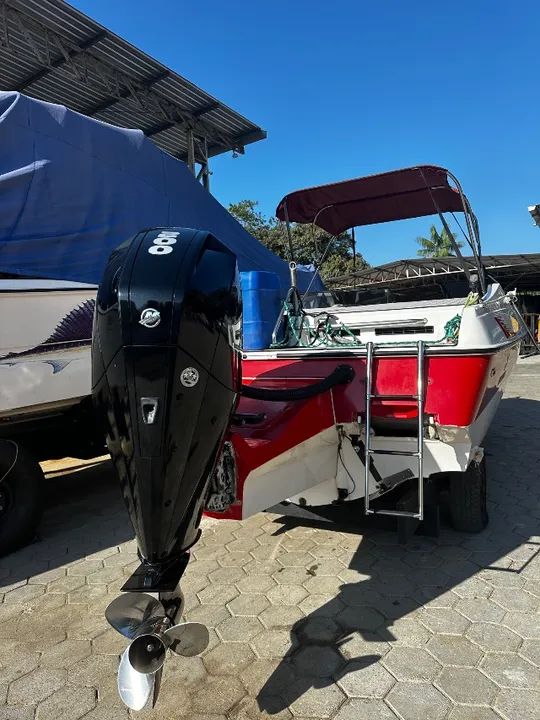 Lancha Ventura 23" Mercury 200HP 2021 - Foto 2