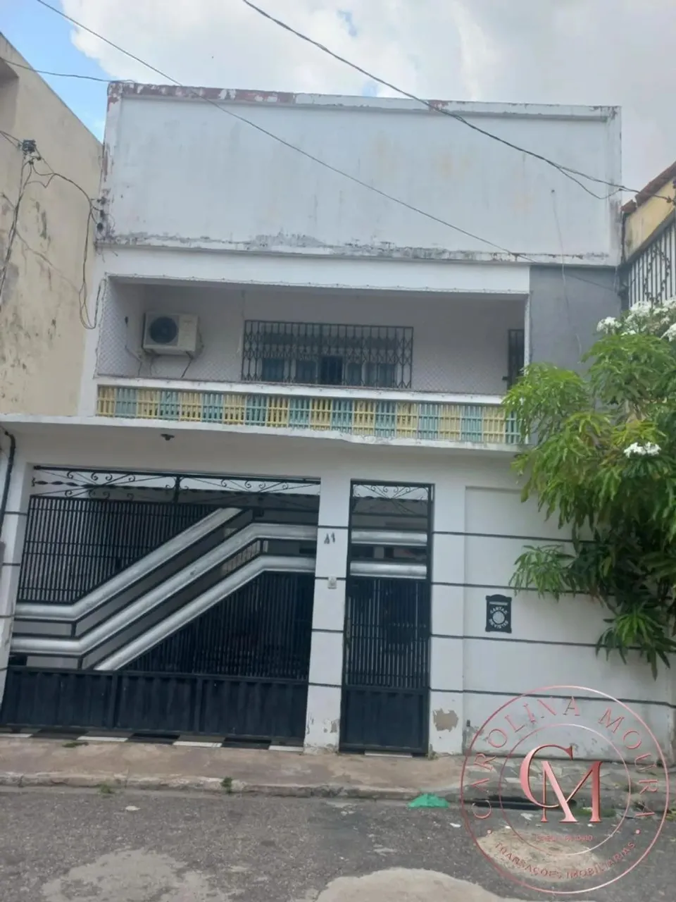 Casa com 3 quartos em frente a Praça do Arsenal.