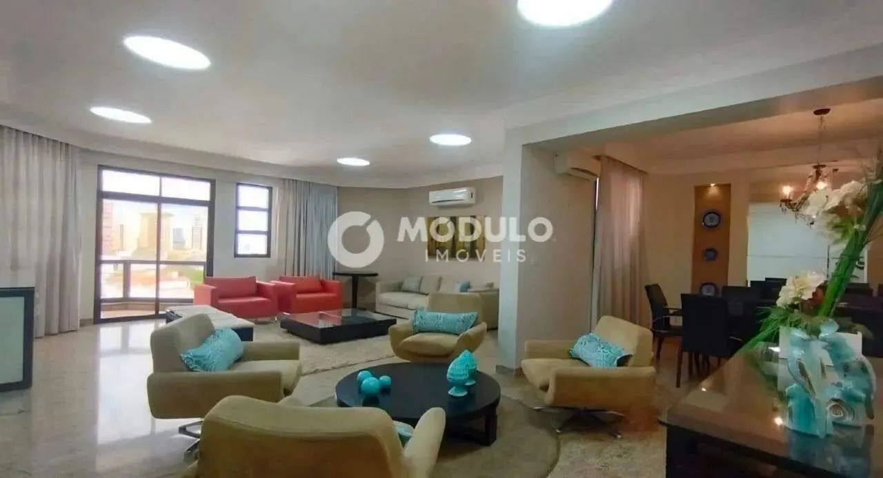 Apartamento mobiliado disponível para locação no Centro. - Foto 4
