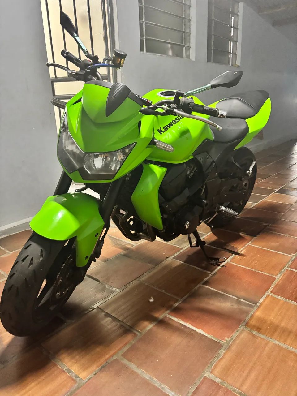 Kawasaki Z750 2011 troco  - Foto 4
