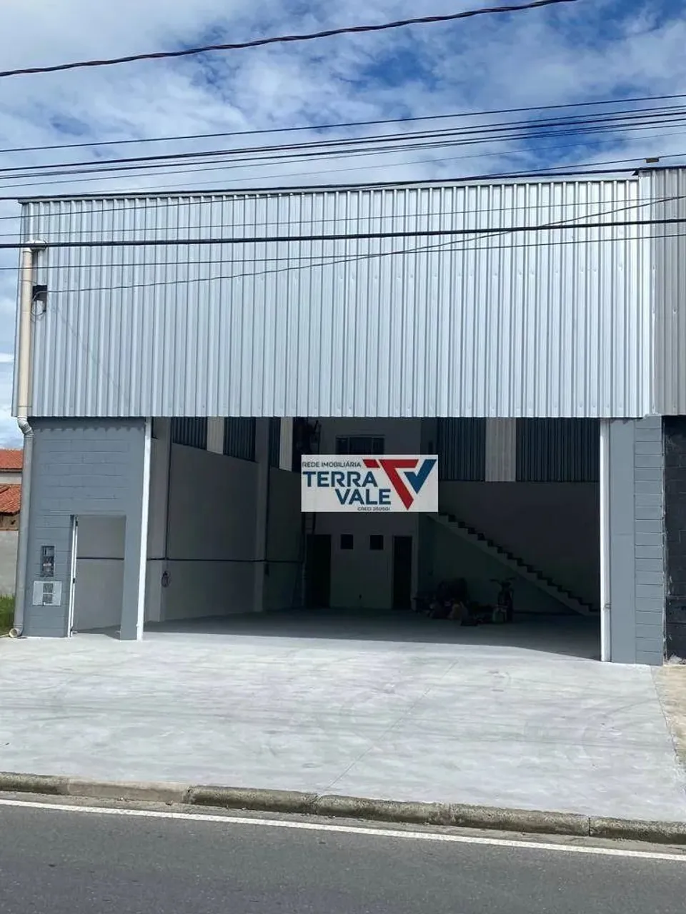 Galpão para alugar, 300 m² em Canas/SP