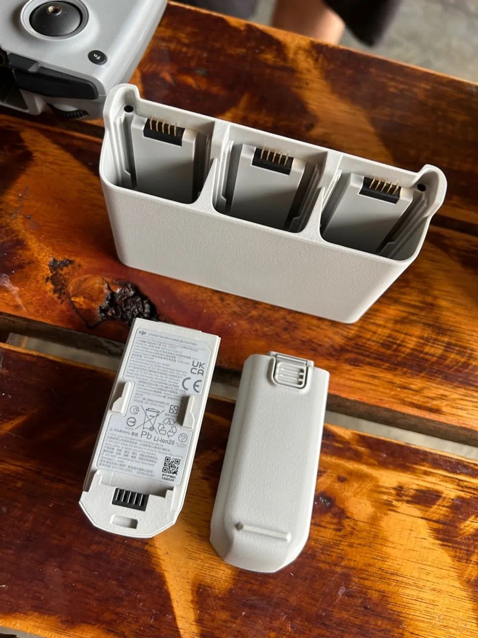 Controle para drone com 2 baterias reserva  - Foto 2