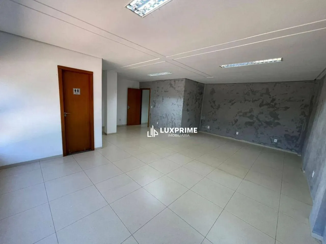 Sala comercial na 403 Sul