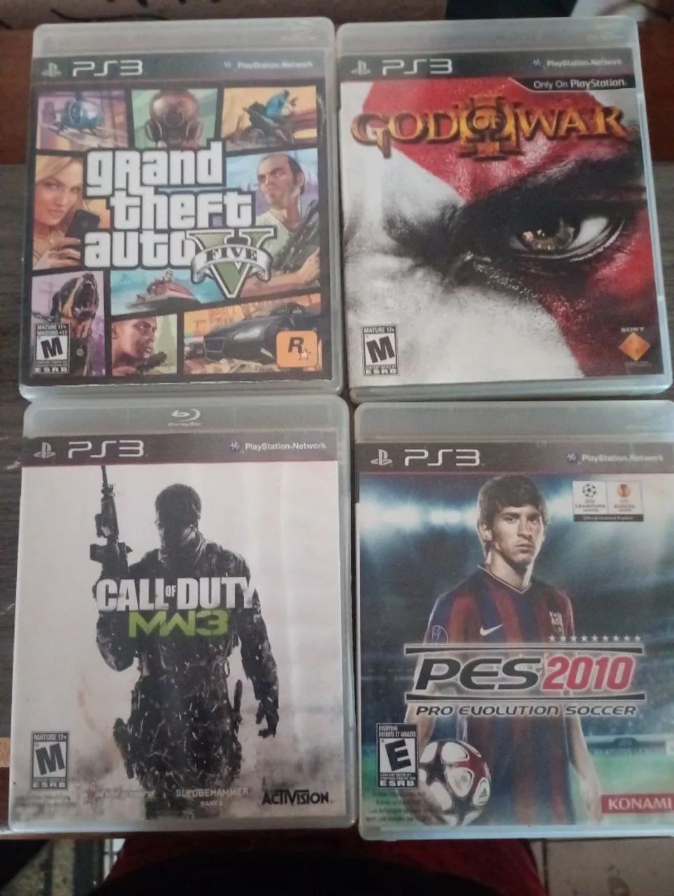  jogos PS3 - God of War, GTA V, Call of Duty MW3, PES 2010