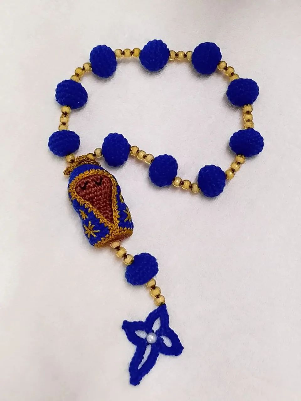 Terço artesanal de crochê