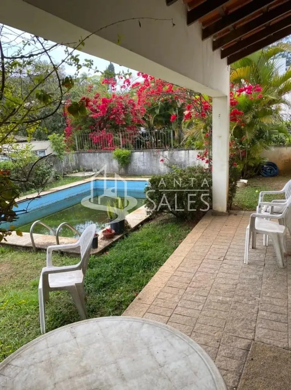 Maravilhosa casa de alto padrão à venda no Morumbi, São Paulo-SP: 4 quartos, 4 suítes, 3 s