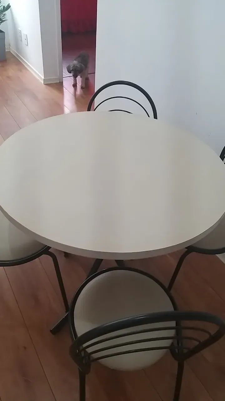 Round Dining Table with 4 Chairs64739713588994123