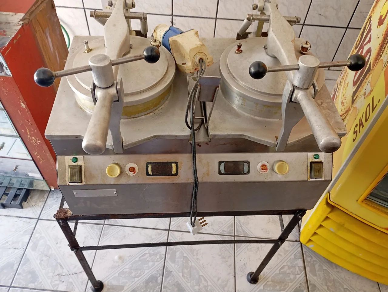 Fritadeira a pressão  - Foto 3