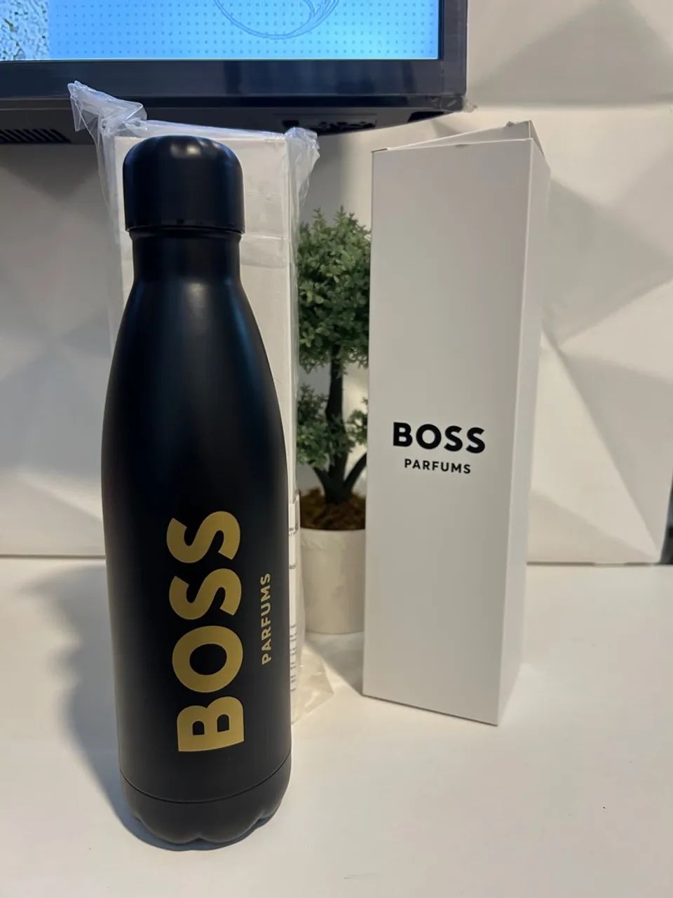 Garrafa térmica Hugo Boss 500ml