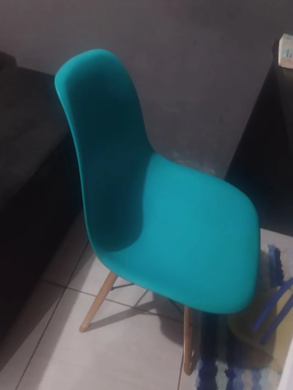 Cadeira de pé palito nova  - Foto 2