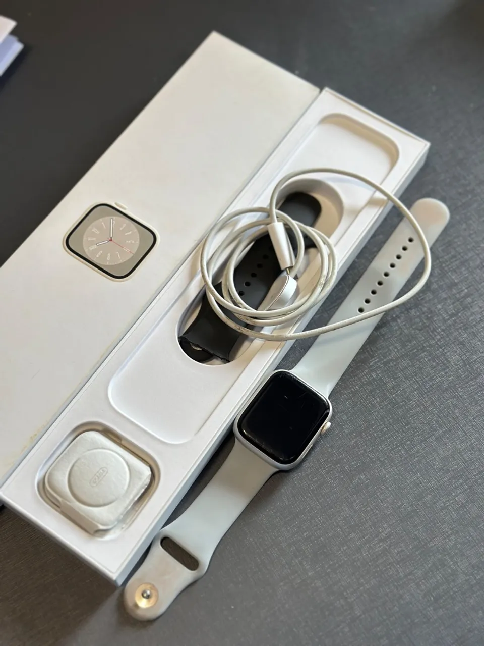 Apple Watch Series 8 45mm star alu star sp GPS na Caixa