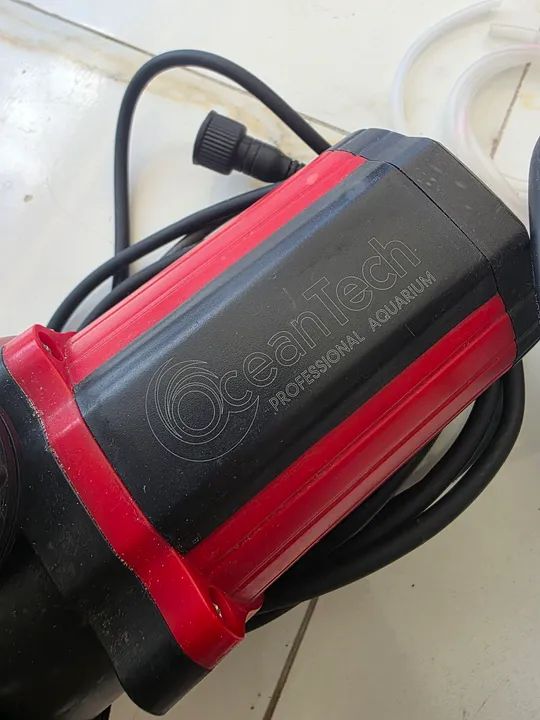 Bomba Oceantech Ac-6000<br>127v, usada.<br>R$ 400,00 (menor Preço) - Foto 2