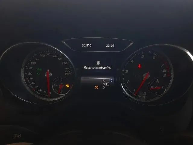 MERCEDES CLA 180 1.6 CGI Gasolina 7G-DCT 2018/2018- COM VISTORIA CAUTELAR APROVADA - Foto 3