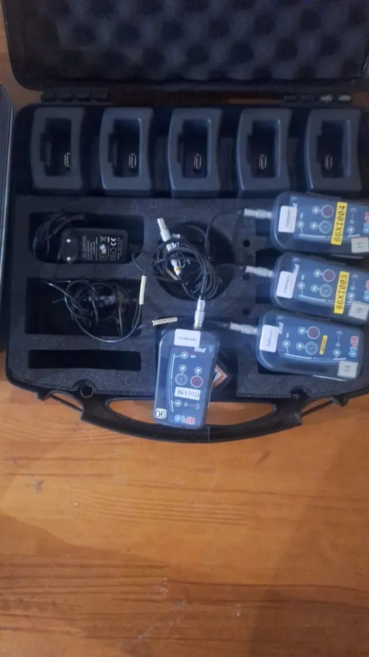 08 DOSIMETROS 01dB WED007 ,03 CALIBRADORES COMPLETOS MARCA 01DB 2 MALETAS - Foto 5