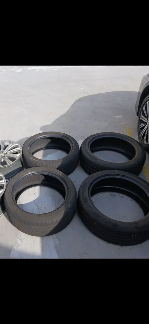 2 Pneus Michellin Primacy 4 e 2 Pneus Bridgestone Turanza aro 17