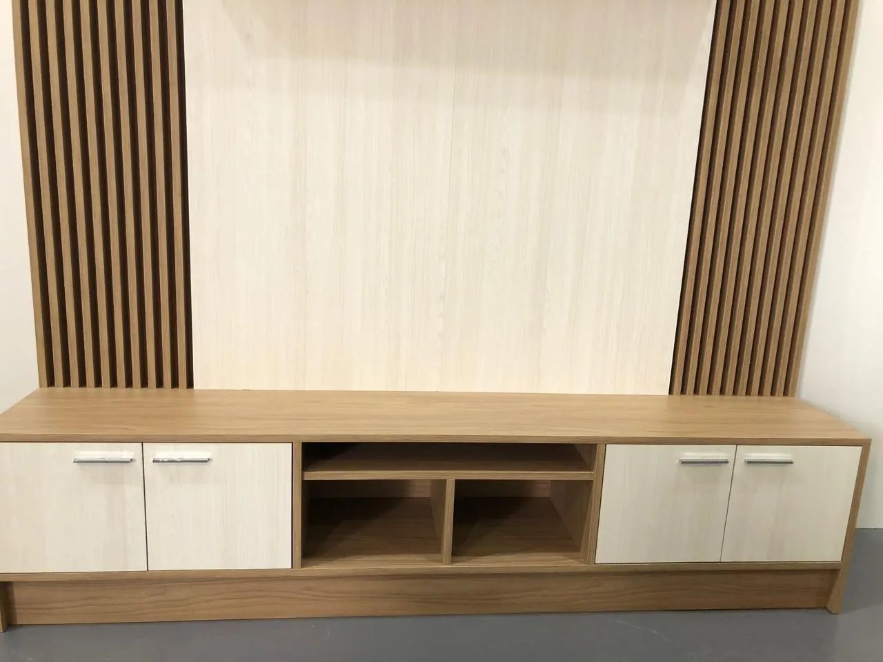 Rack Ripado MDF para Tv até 65?