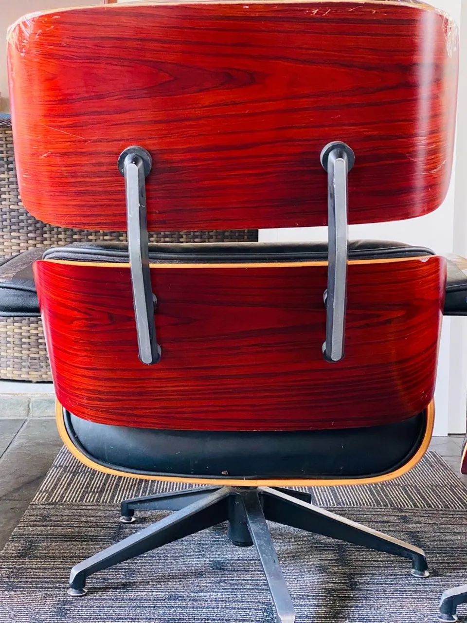 Poltrona Eames Lounge Chair e Ottoman - Foto 2