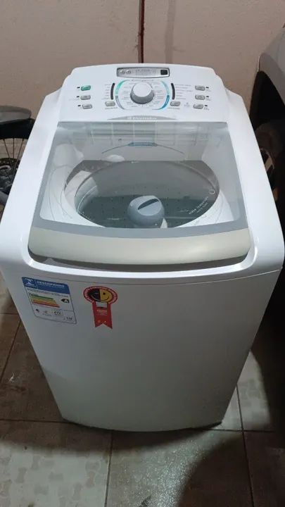 Máquina de lavar roupa Eletrolux ULTRA CLEN 10 kg voltagem 220 com garantia. entrego. 