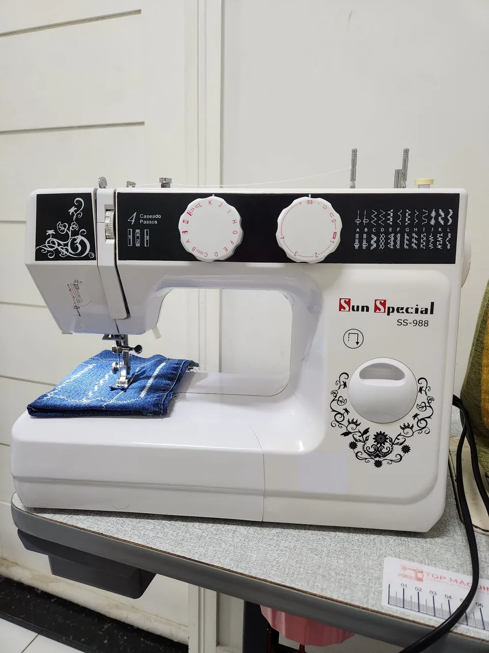 Máquina de Costura Sun Special SS-988 - Semi-Nova