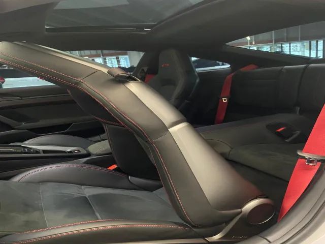 Porsche 911 Carrera 4 GTS 2024 (5 MIL KM) - Foto 4