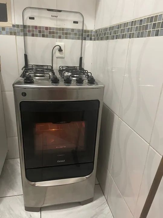 Fogão Consul 4 Bocas com Forno - Acendimento automático 