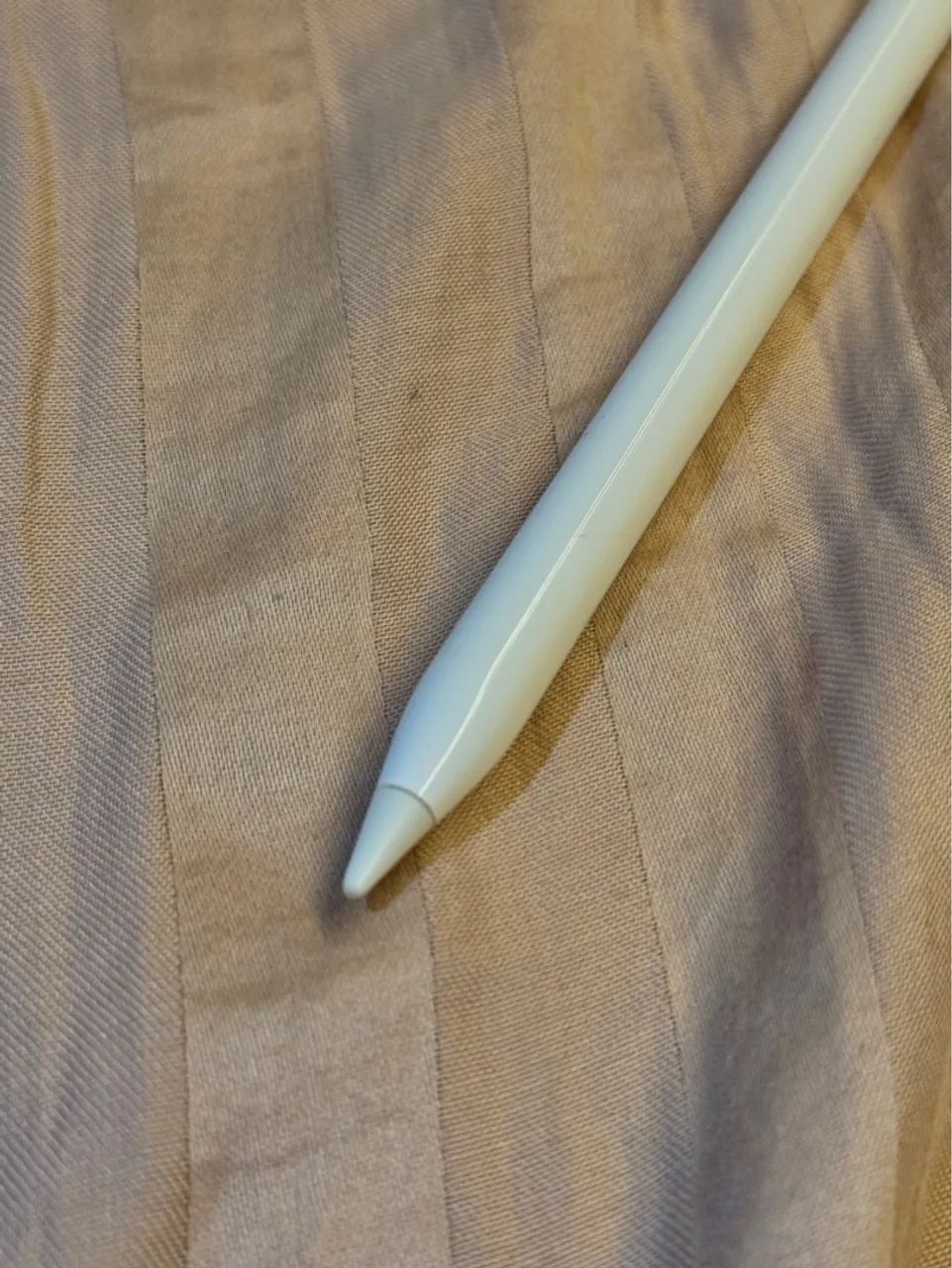 Caneta Apple Pencil 1a geração com adaptador para carregamento - Foto 4