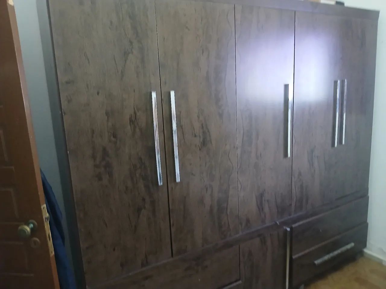 Guarda roupa 5 portas em otimo estado - Foto 4