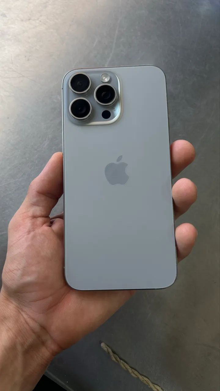 iPhone 15 pro Max 
